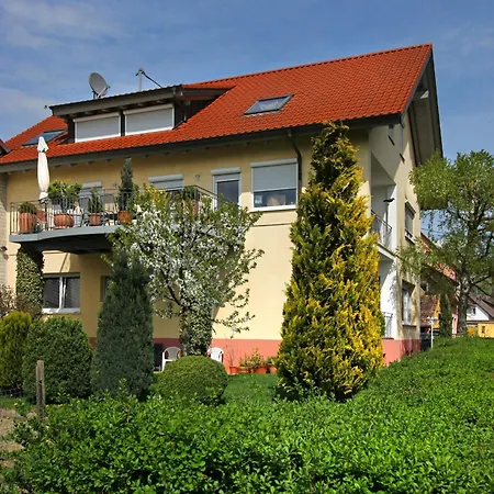 Graf Apartment *